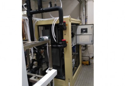 The 23kW integrated absorption chiller of the National University of Singapore, which is used in the experimental platform of the Energy Laboratory of the National University of Singapore